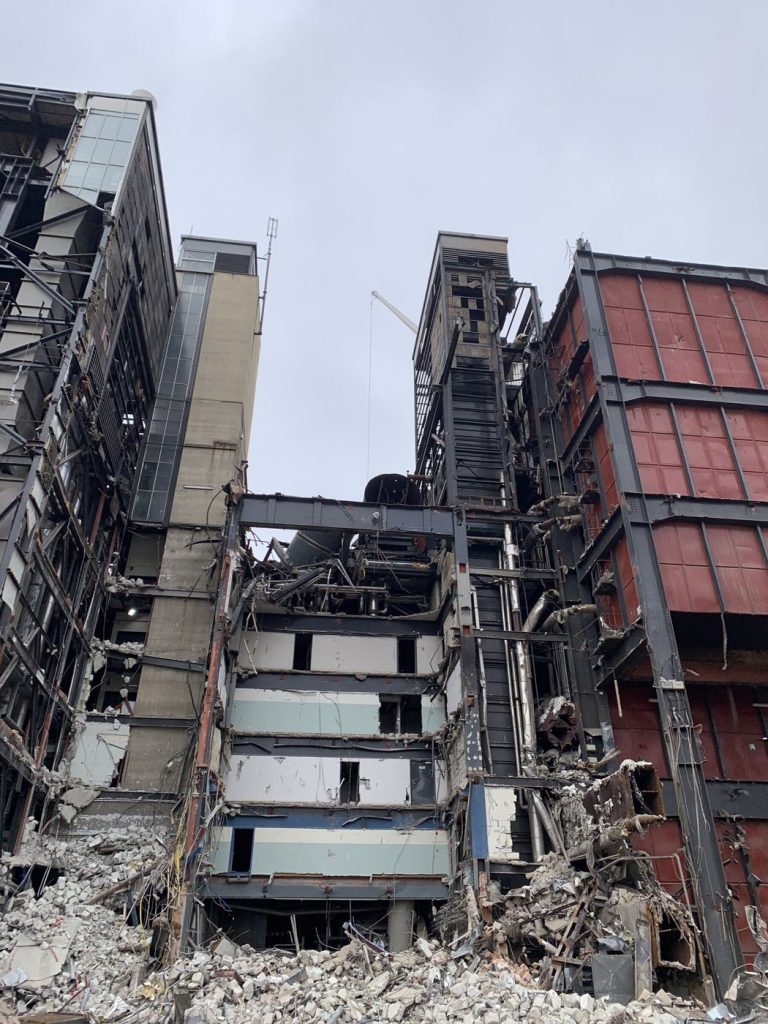 Kesselhaus des Kraftwerks Mellach während der Demontage